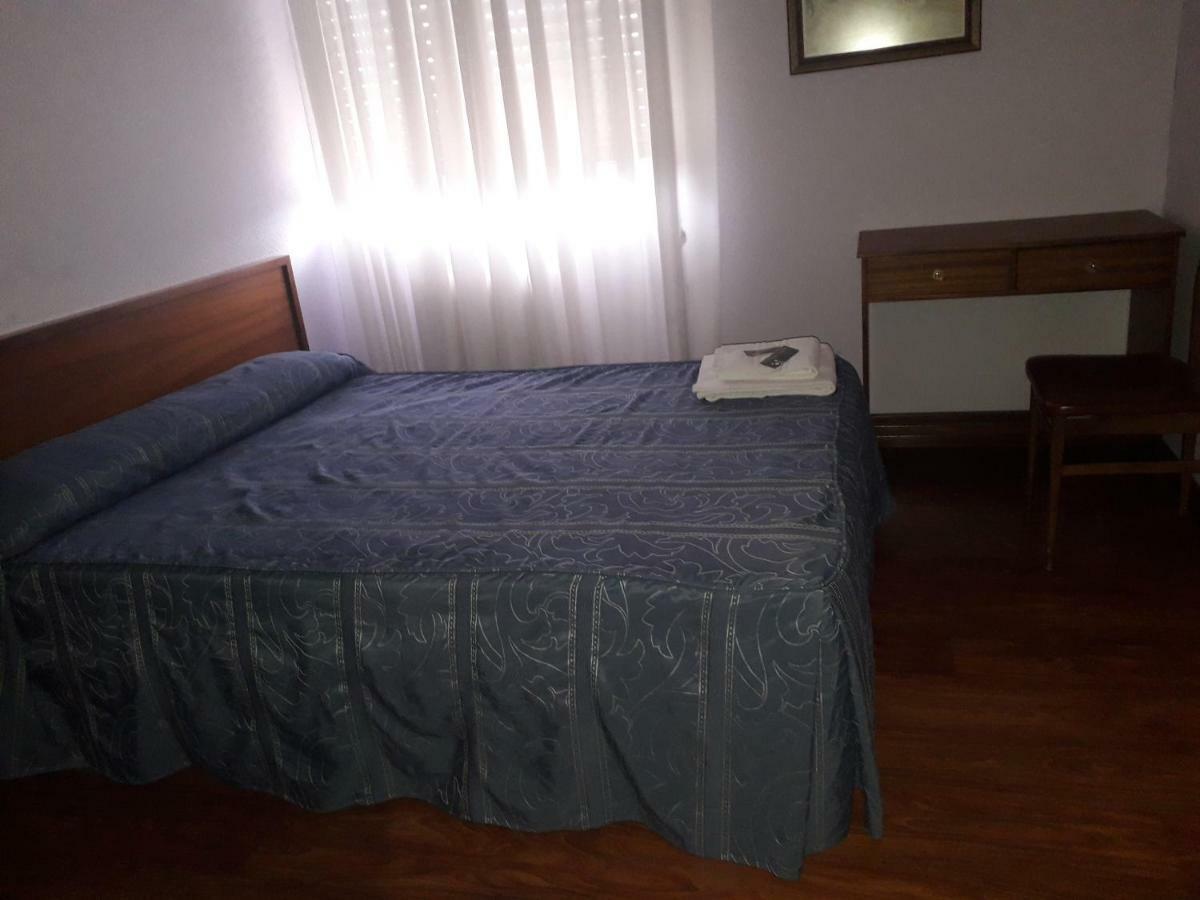 לוס ארקוס Hostal Ezequiel מראה חיצוני תמונה