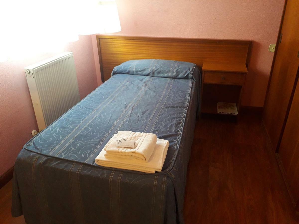 לוס ארקוס Hostal Ezequiel מראה חיצוני תמונה